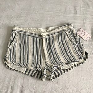 💙NEW! Free People striped shorts💙